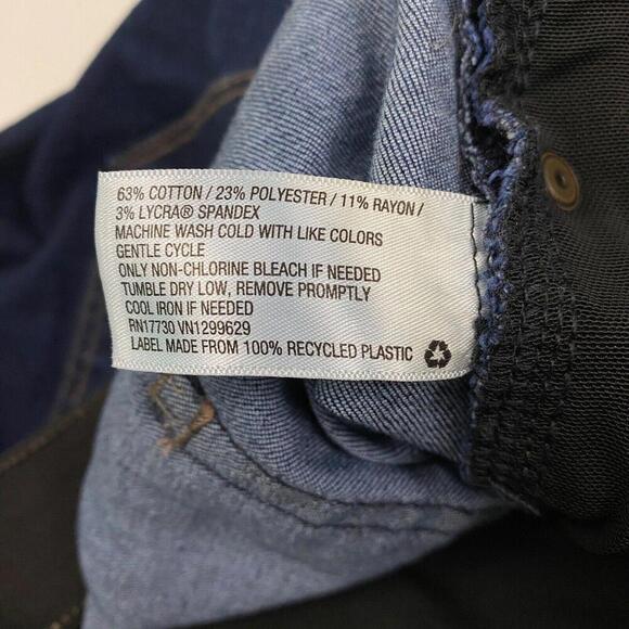 Ava & Viv Skinny Women's size 24W Dark Wash Blue Denim Jeans - Picture 4 of 4